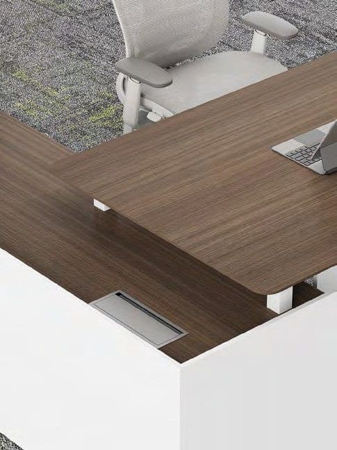 GRE-DE Executive Desk