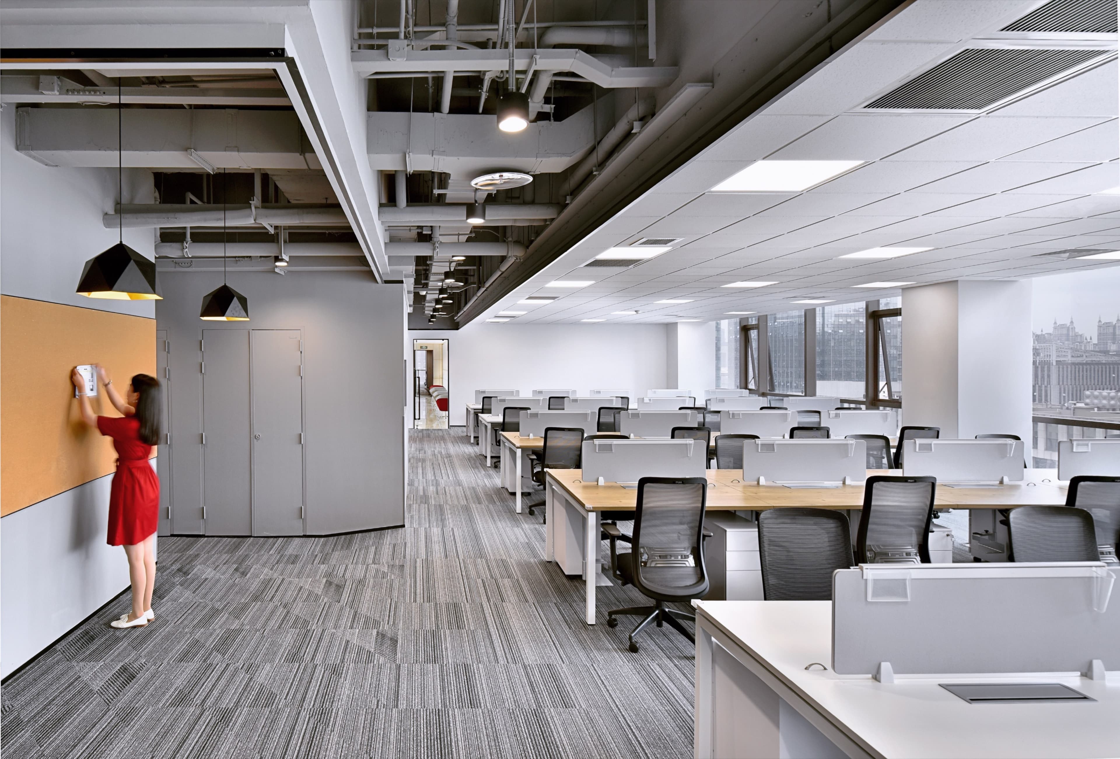 Bright Professional Workplace - 6