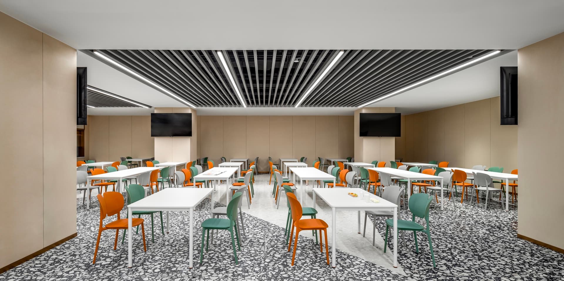 Structured Office Commons - 6