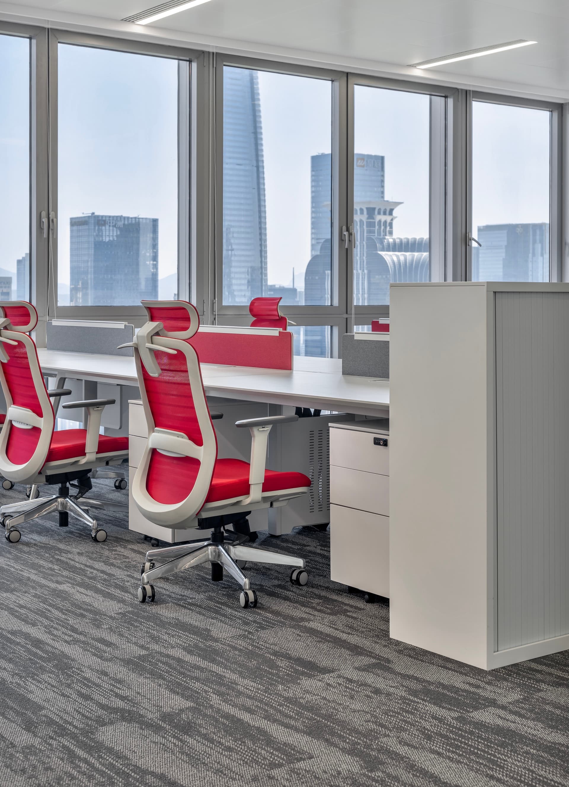 Quiet Executive Workspace - 4