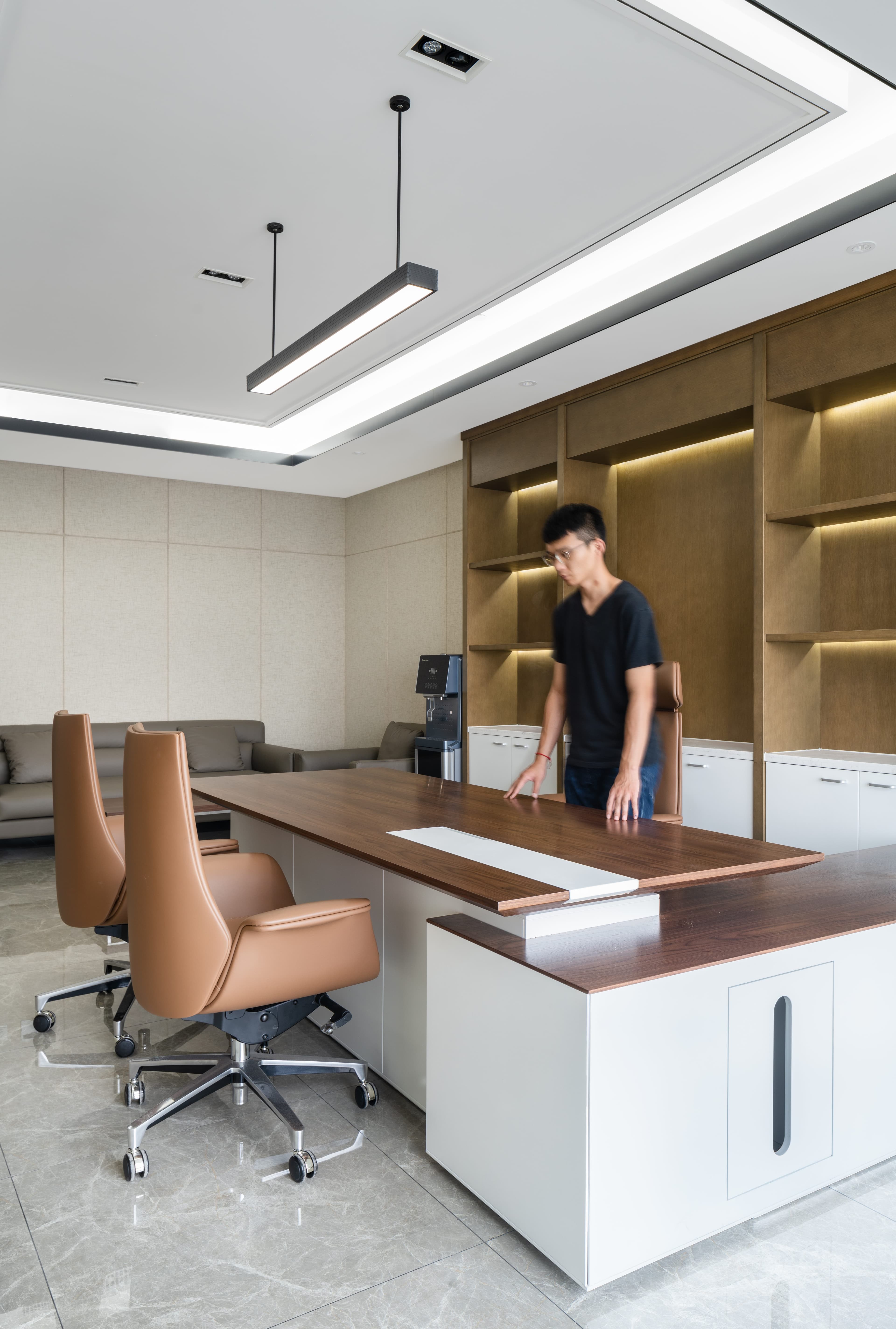 Connected Corporate Hub - 4