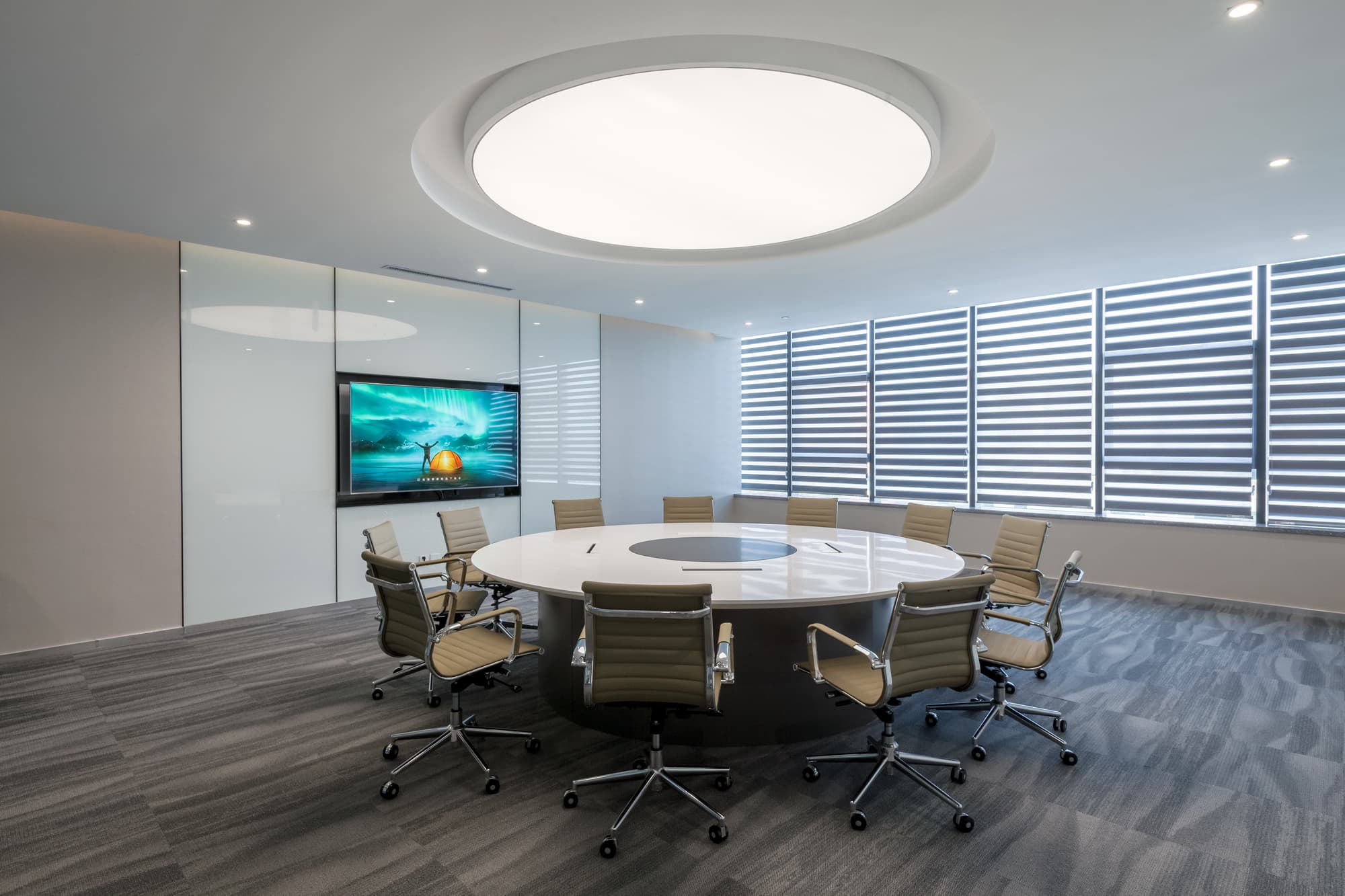 Clean Research Workplace - 5