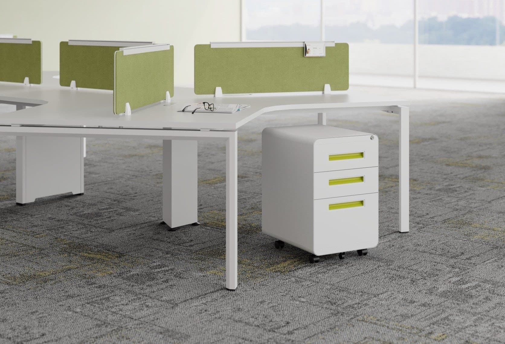 MHC0306 Mobile Pedestal
